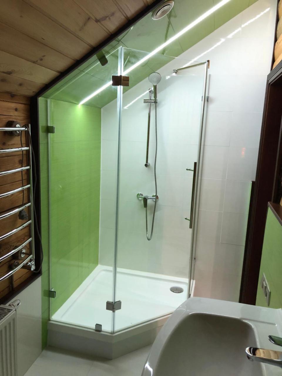Apartamento Golden Nest Yablunytsya Exterior foto