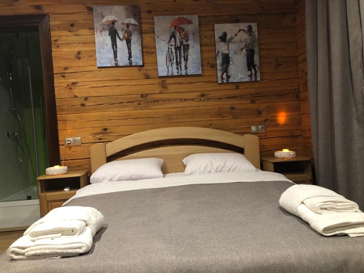 Apartamento Golden Nest Yablunytsya Exterior foto