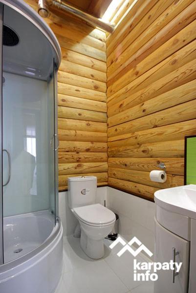 Apartamento Golden Nest Yablunytsya Exterior foto